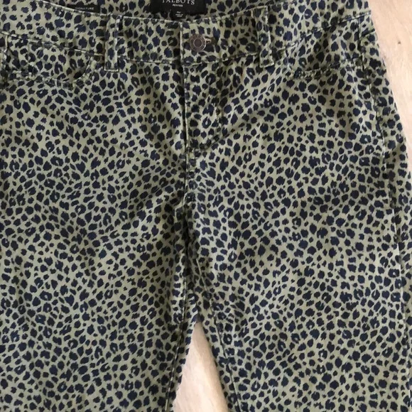 Talbots Chetah Jeans - Picture 2 of 8